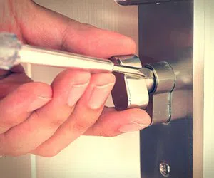 Community Locksmith Store New York, NY 212-547-8939 - lock-locksmiths